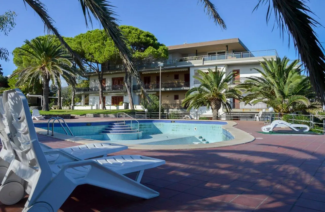 Apartment Paradise Beach Giardini-Naxos