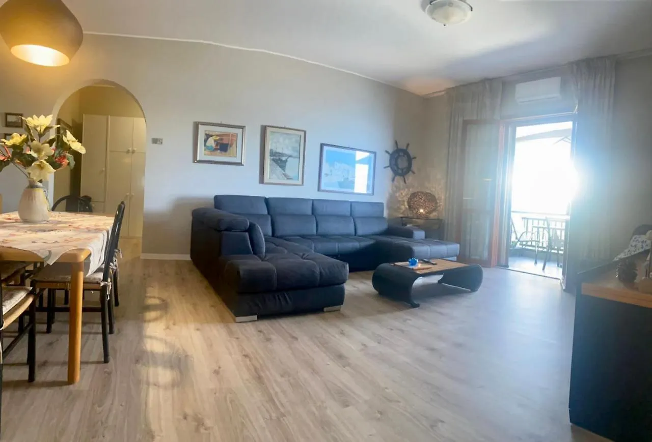 Apartamento Paradise Beach Giardini Naxos
