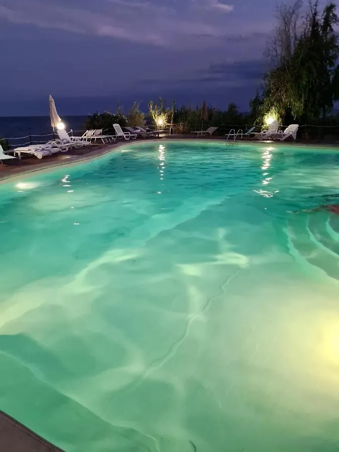 Apartamento Paradise Beach Giardini Naxos Itália