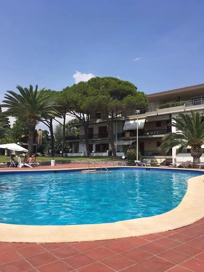 Paradise Beach Giardini Naxos